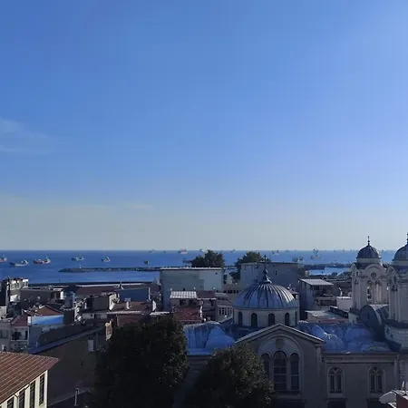 Ξενοδοχείο Grand Liza