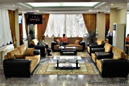 Grand Liza Szálloda 3*