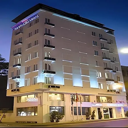 Grand Liza Hotel 3*