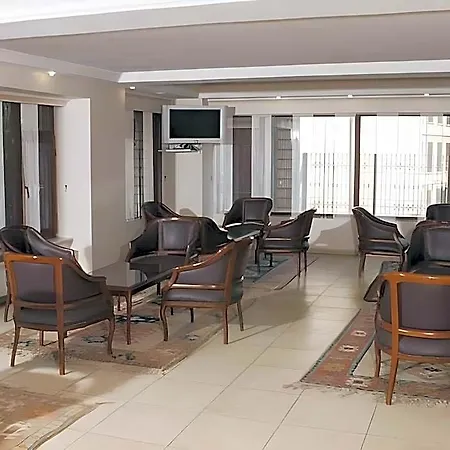 Hotel Grand Liza 3*