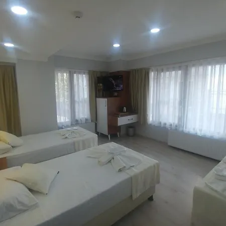 Szálloda Grand Liza 3*
