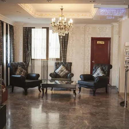Grand Liza Hotel 3*