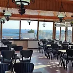 Hotel Grand Liza 3*