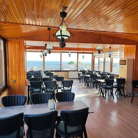 Отель Grand Liza 3*